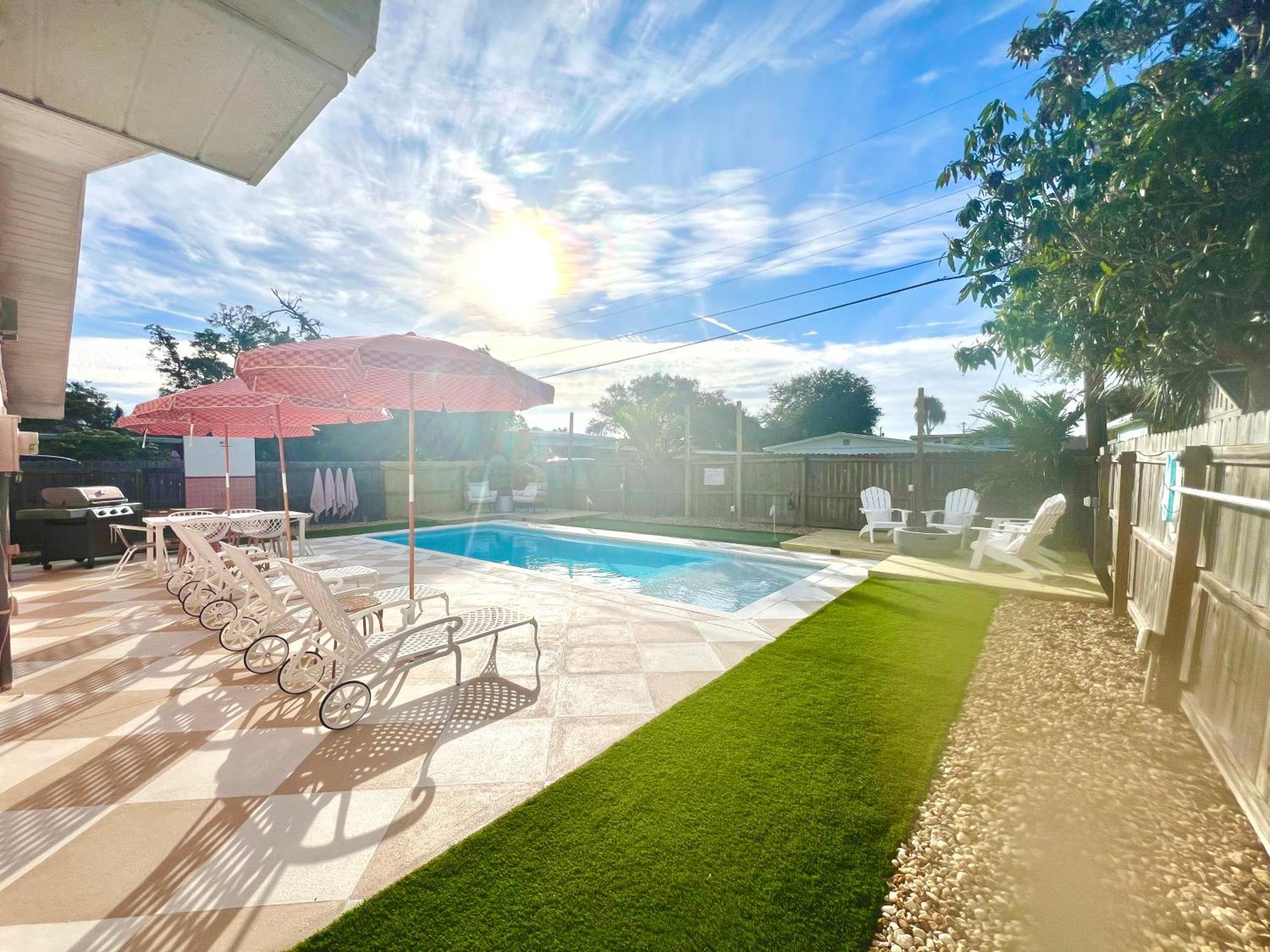 Luxury Villa 3 Blocks From The Beach With Pool A Fire Pit And Outdoor Oasis Cap Carnaveral Extérieur photo